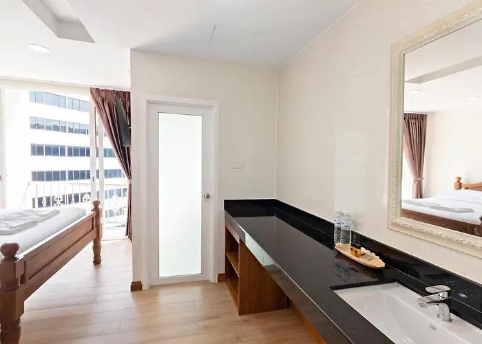 Royale 8 3* Bangkok